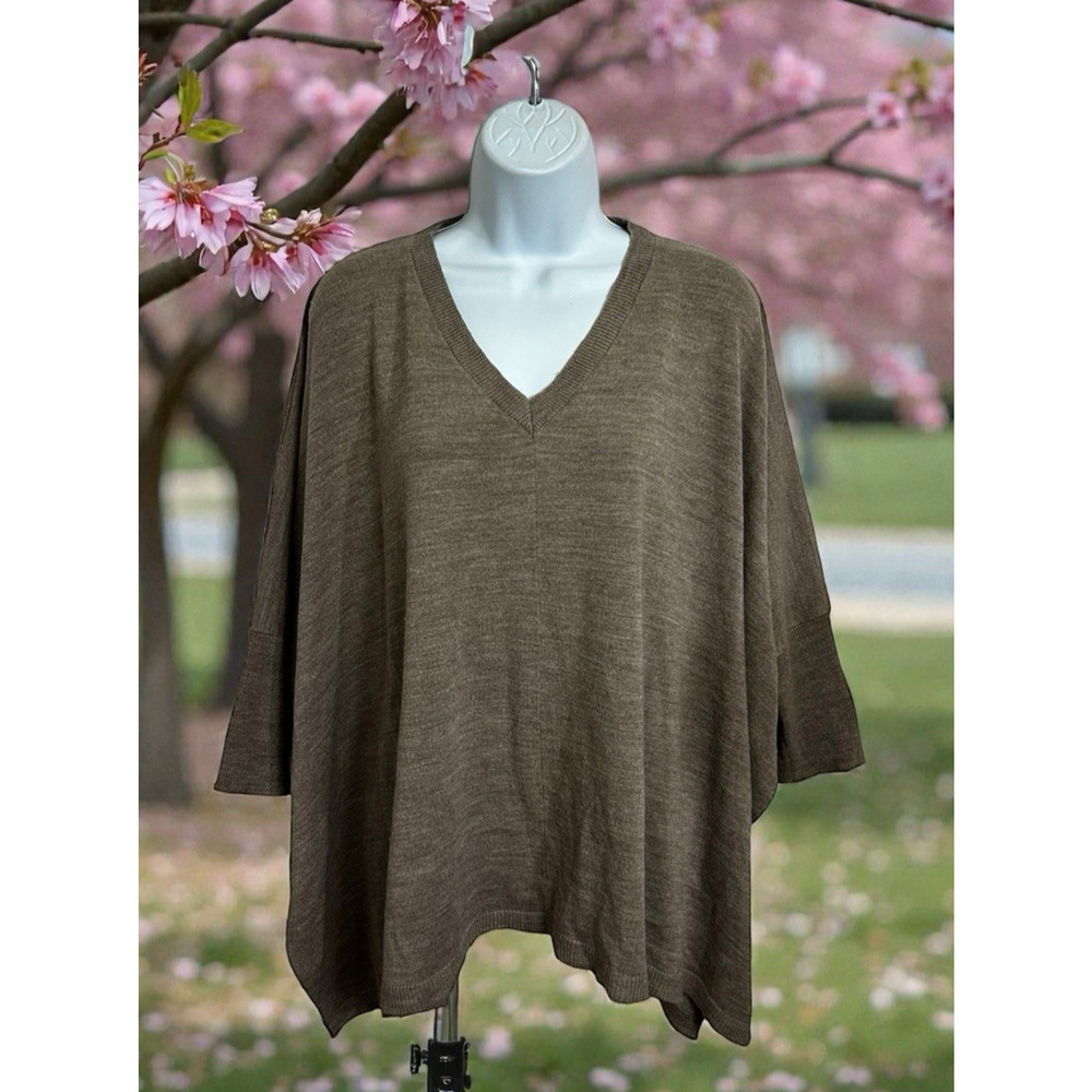 A New Day Brown Oversized Sweater OSFM Batwing V-Neck Side Slits One Size
